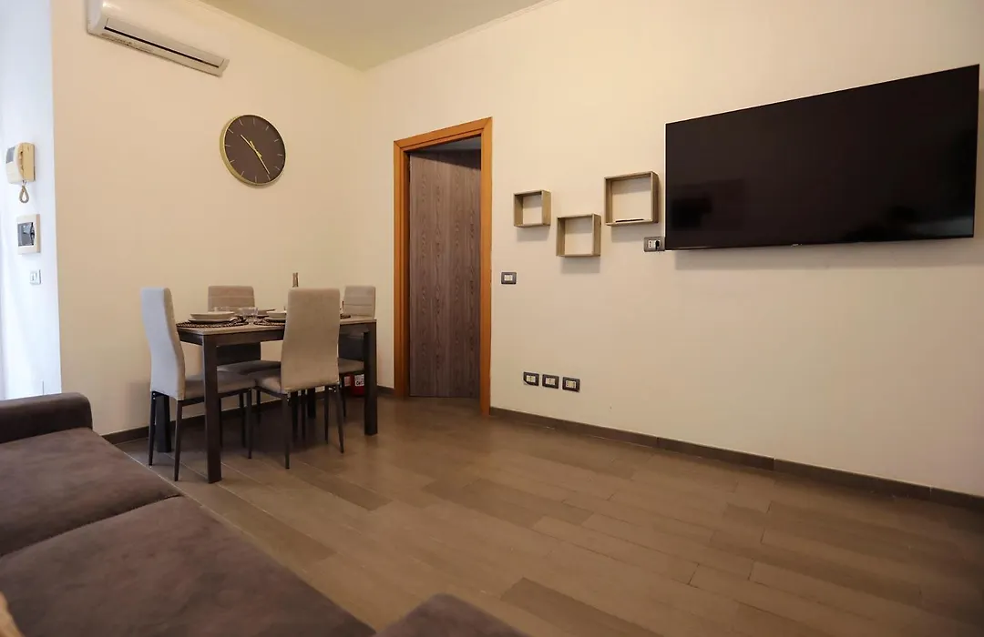 Re di Roma Home-1